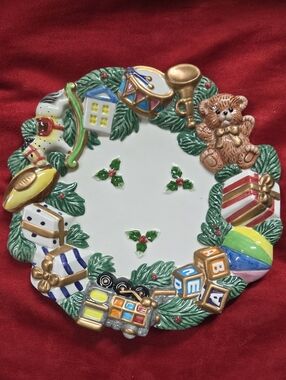 Santa's Cookies Toy Wreath Ceramic Decorative Plate - NWOT